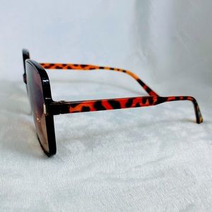 Women’s sunglasses